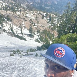 Meet your Posher, Leland